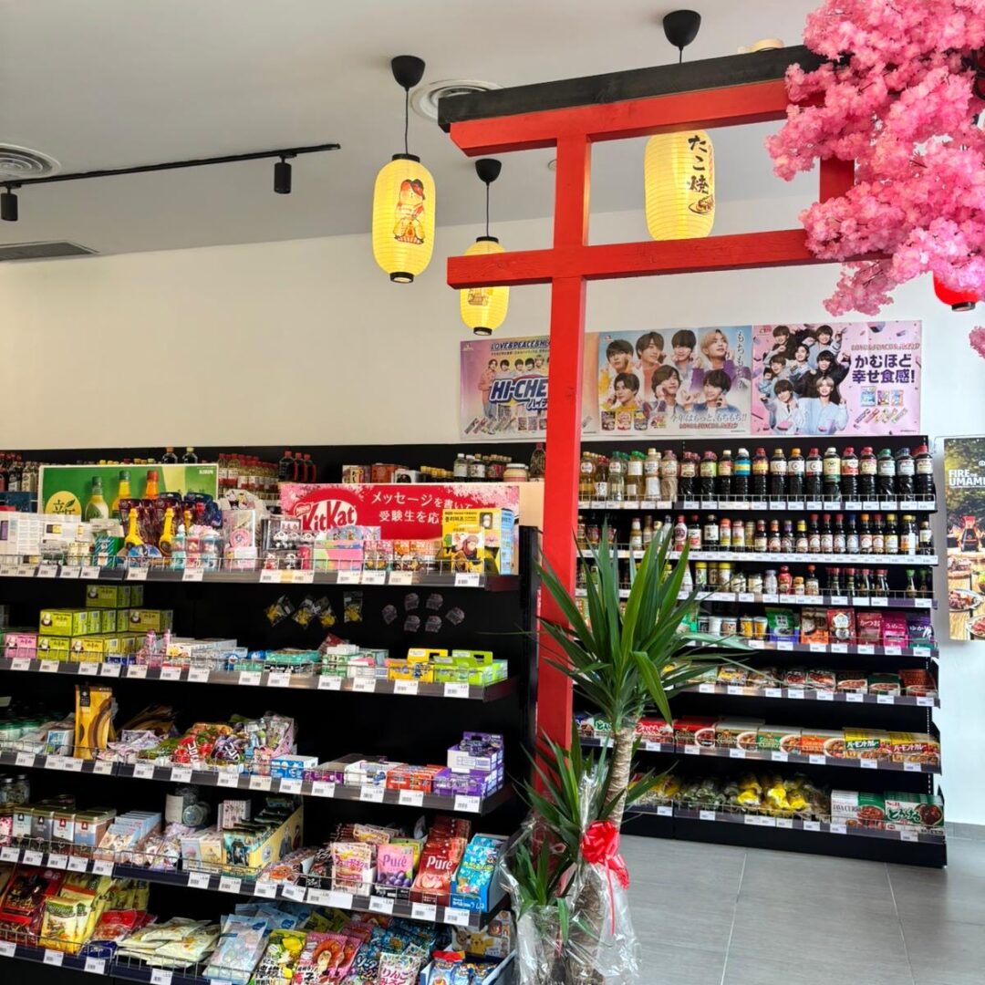 8f9bb866-5cec-445a-8826-4856a9158cdc