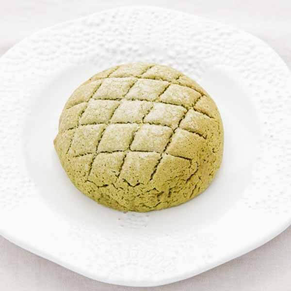 Melonpan matcha pane dolce giapponese fresco Melonpan matcha pane dolce giapponese fresco